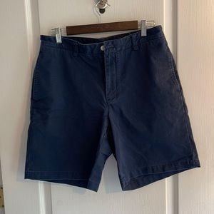 Men’s Vineyard Vines Shorts 33
